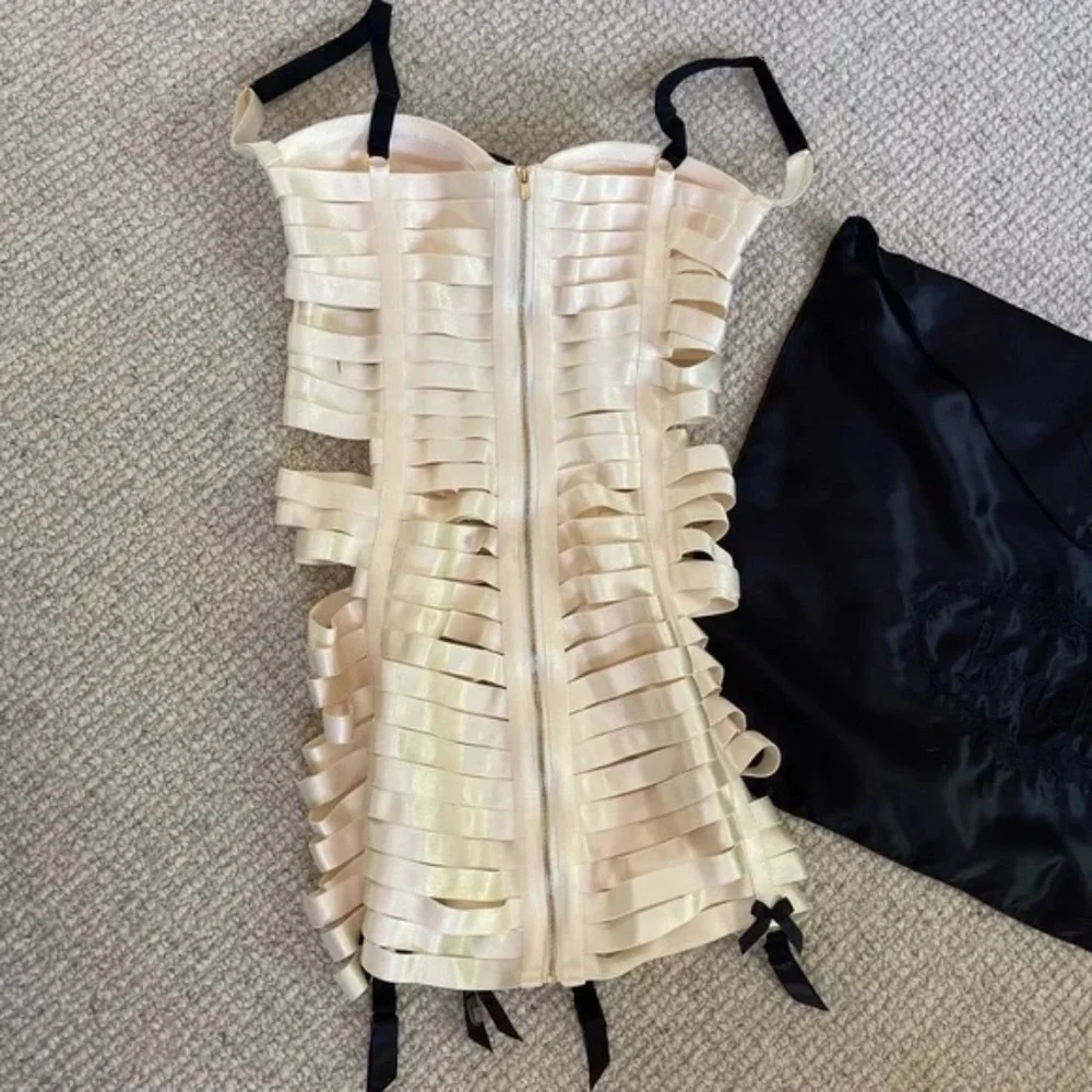 Bordelle Angela Chemise in a Rare Two-Tone - Picture 3 of 8
